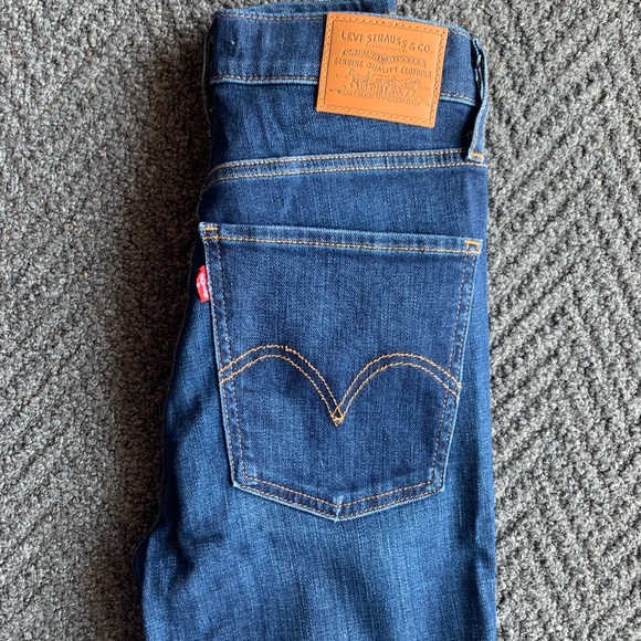 Levi’s premium mile high skinny 27 - Picture 2 of 3